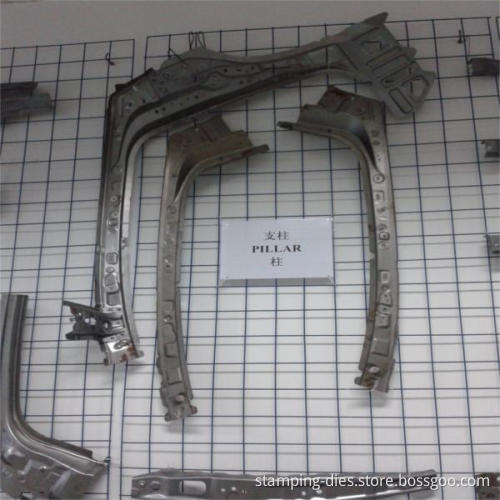 Stage Die for Auto Parts-Pillar